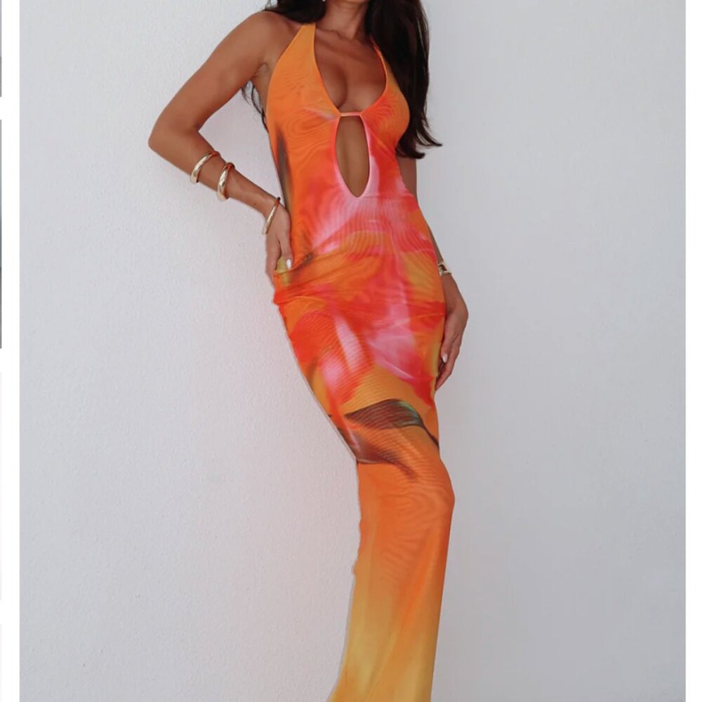 White Fox Bets Are Off Maxi Dress Sunset Floral XS NWT